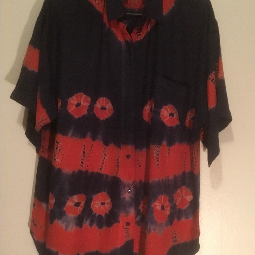 Vintage Details Top